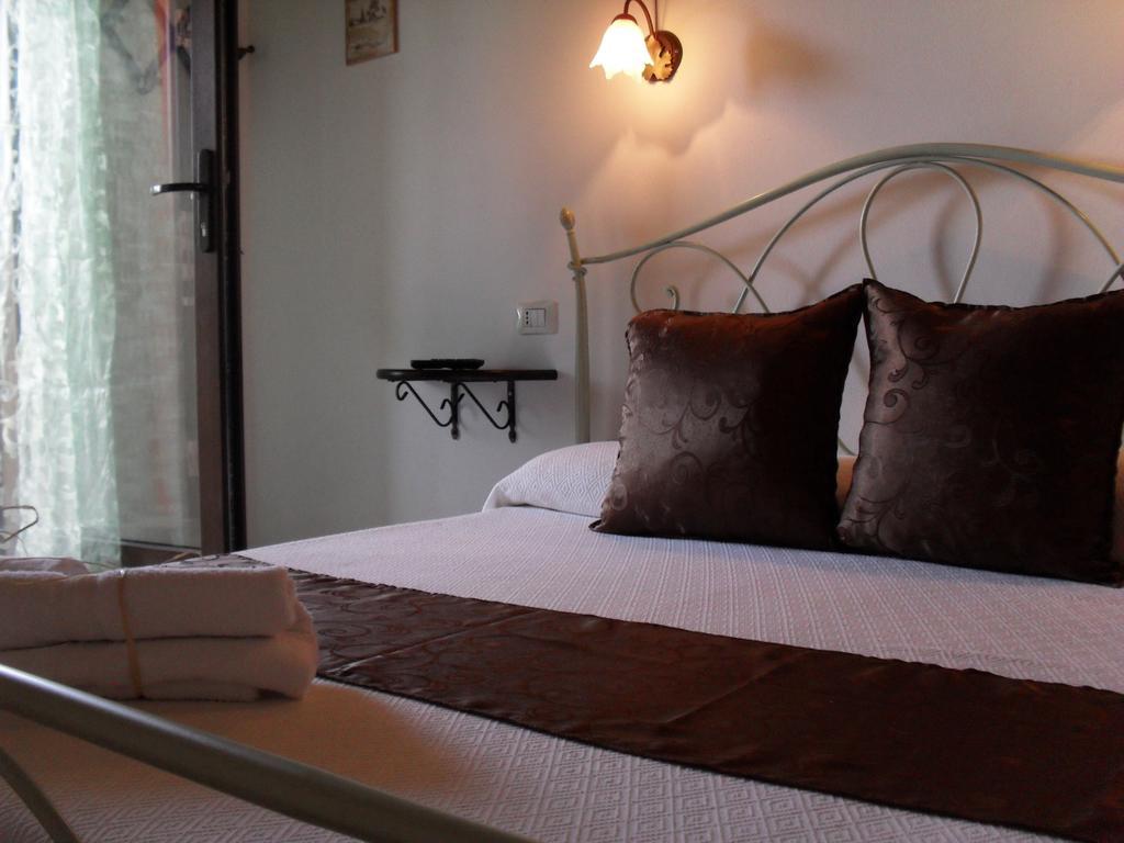 Il Vigneto B&B Gonnesa Camera foto